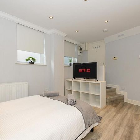 شقة Boutique Flat In Huddersfield Town Centre المظهر الخارجي الصورة